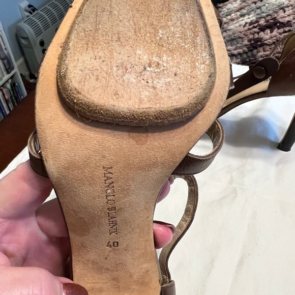 Manolo Blahnik brown heels Size 9/40 - Picture 6 of 9